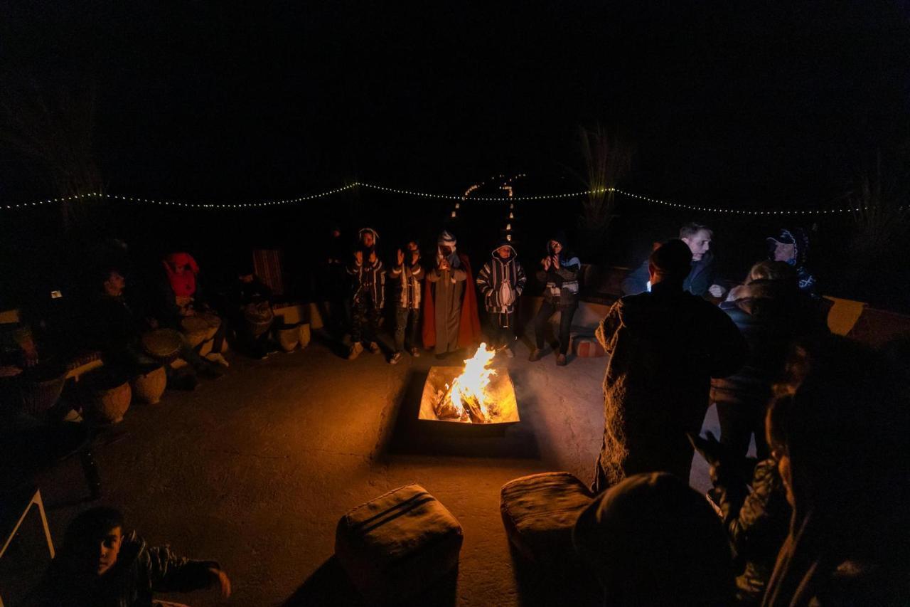 Dwo Golden Camp Merzouga Hotel Exterior photo